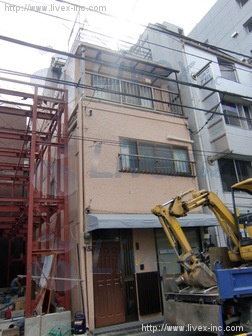 小安ビル
