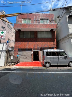 リバースビル