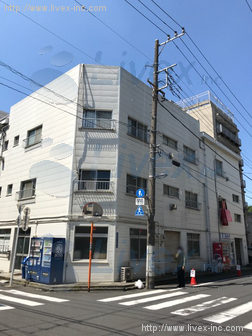いづみコーポ
