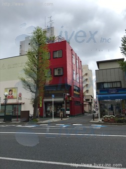 第6街区再開発地区前ビル