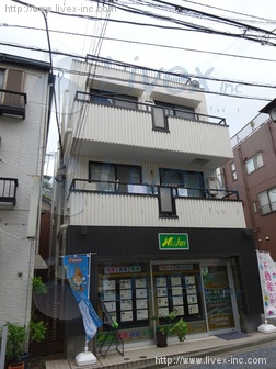 イン・ブルームビル