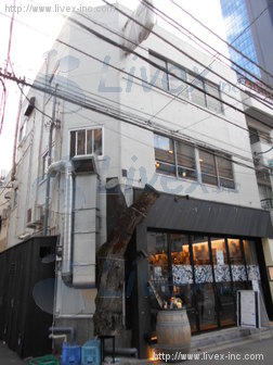 山川ビル