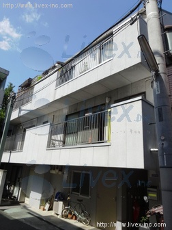 三泉社ビル