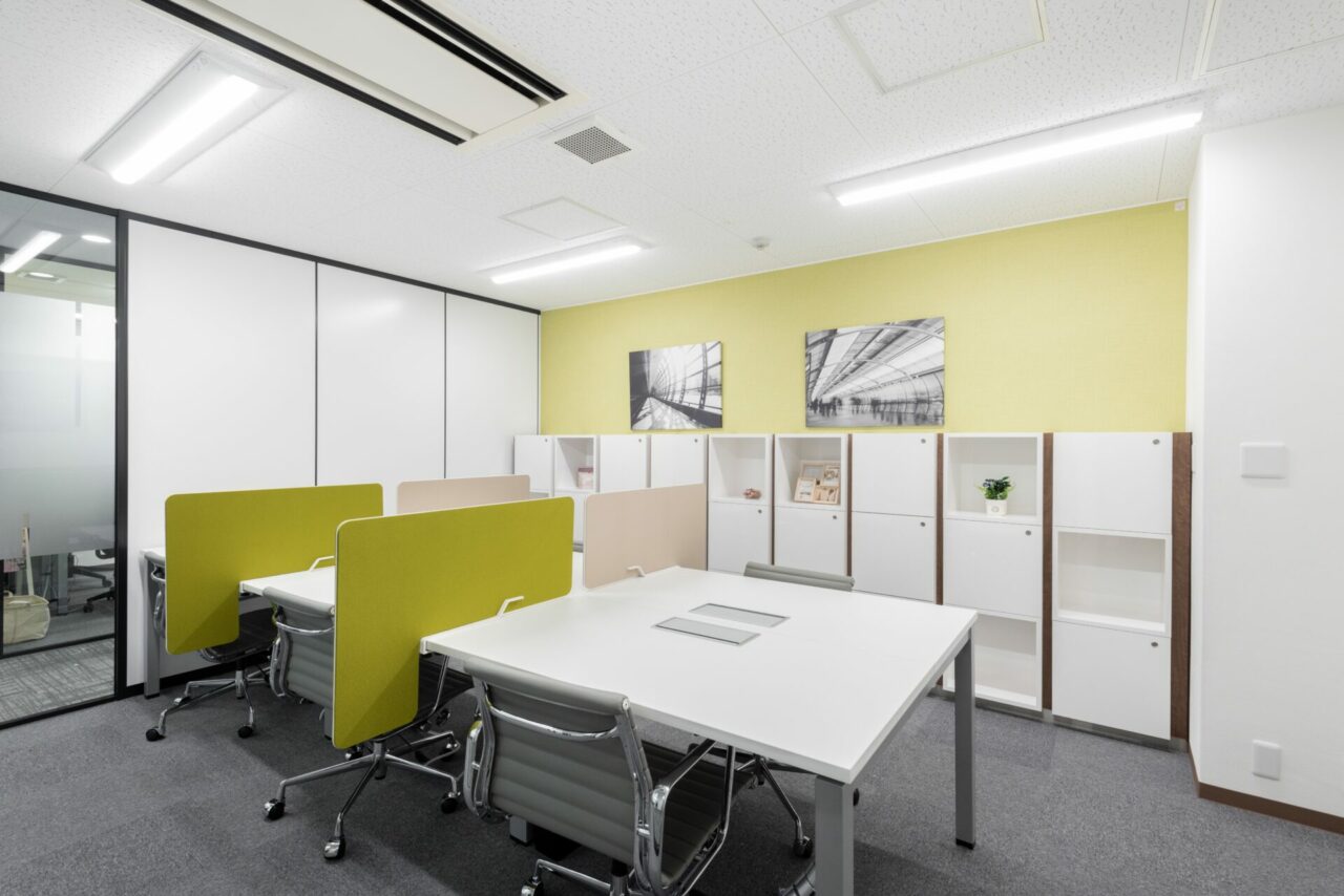 Regus_HimejiEkimae_Coworking area_Withoutpeople_2
