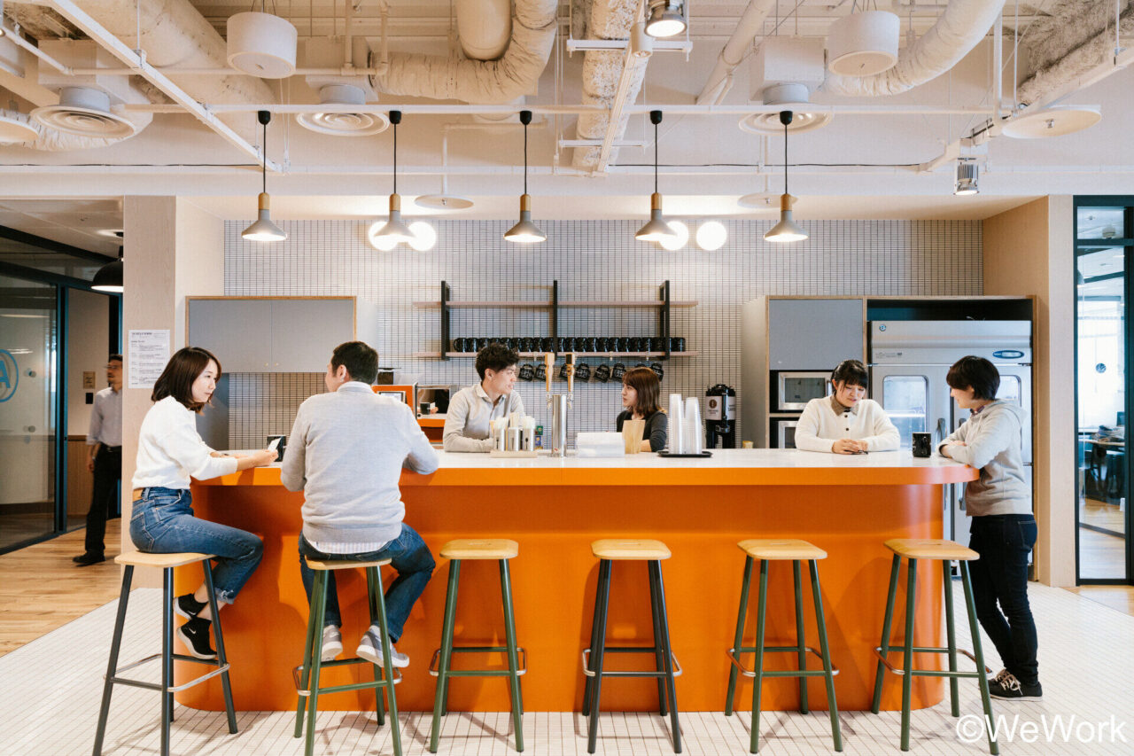 20180303 WeWork Marunouchi Kitaguchi - Kitchens - Wide-1