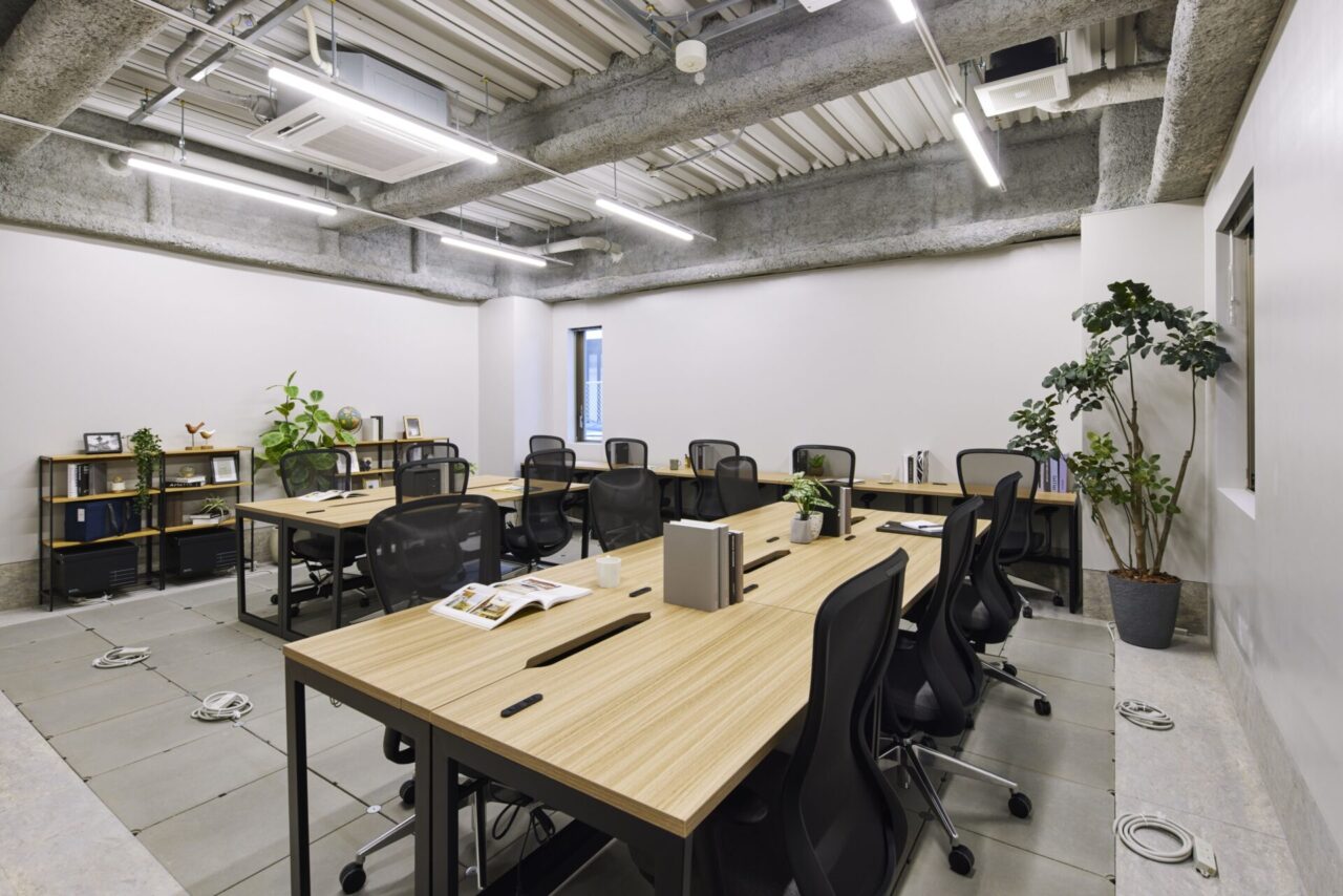 写真_プライベートオフィス_19名用