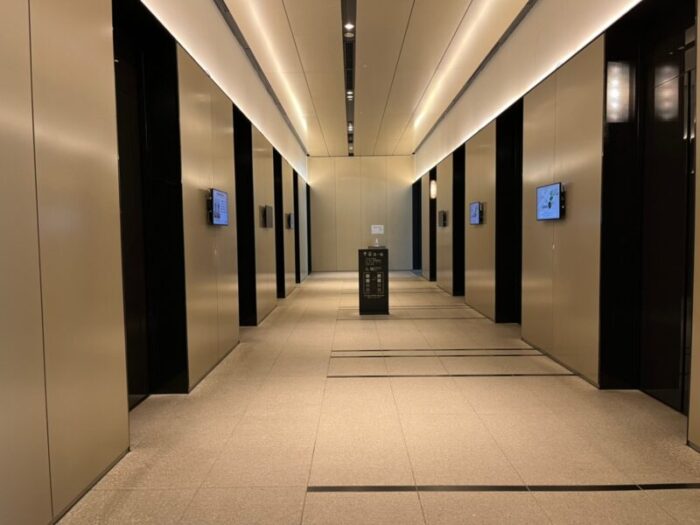 豊洲プライムスクエアのエレベーターホール