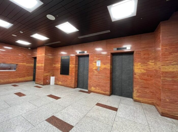 赤坂KOSENビルエレベーターホール