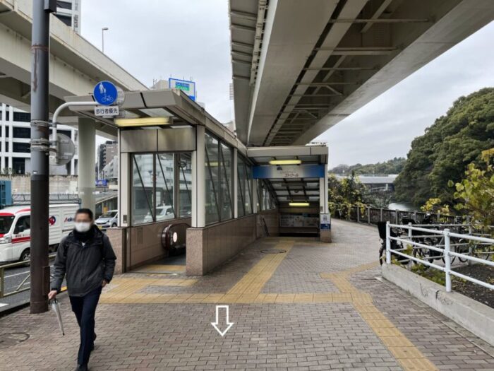 赤坂見附駅 D出口