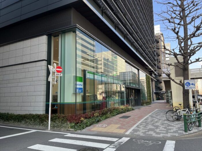 workvillakyobashi　ファミリーマート宝町店