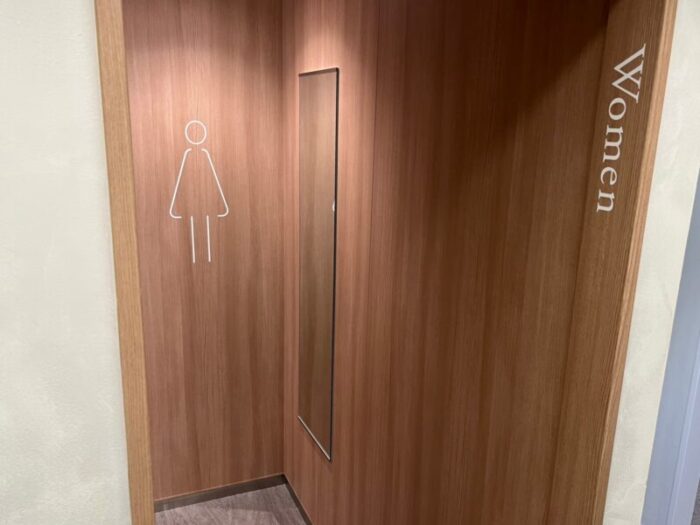 JPR原宿トイレ入口