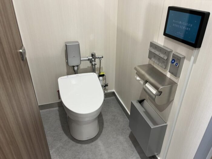 KDX江戸橋の個室トイレ