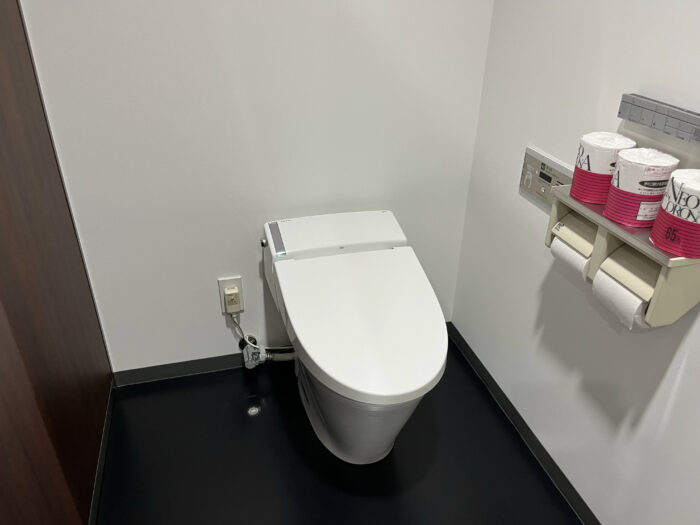 女性用トイレ
