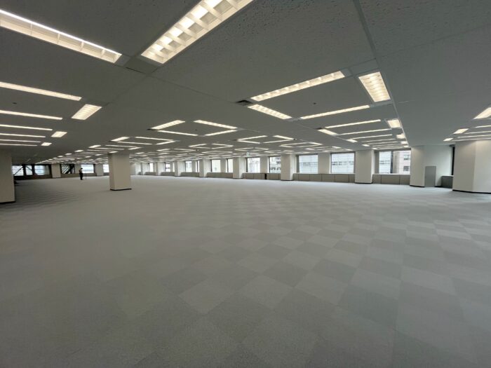 貸室内