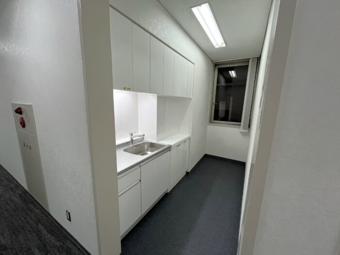 Yokohama Bayside Building給湯室