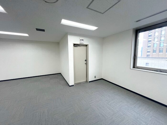 Yokohama Bayside Building　オフィスフロア3