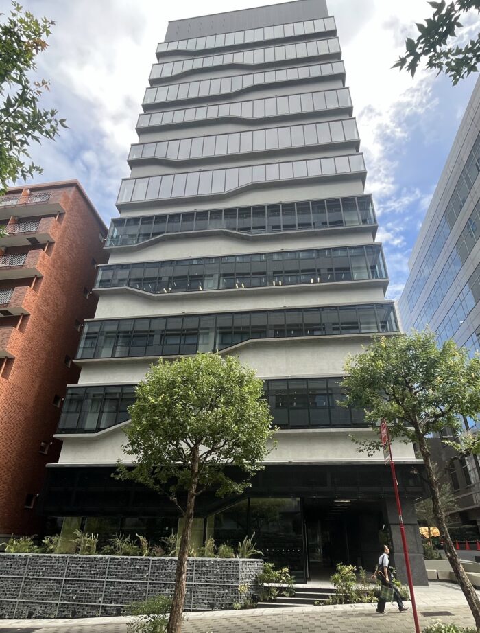 フロントプレイス千代田一番町　外観縦
