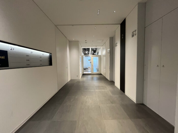 HANEDA INNOVATION CITY　エレベーターホール