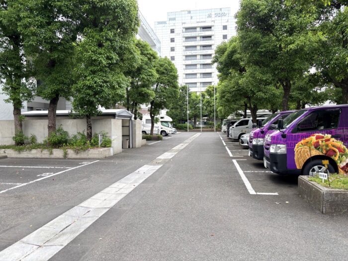 ヤマトインターナショナル　駐車場