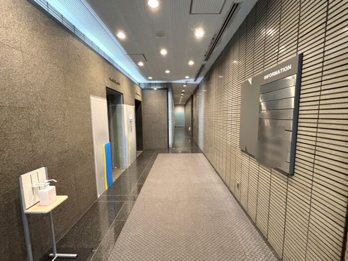 西野金陵ビル　EVホール