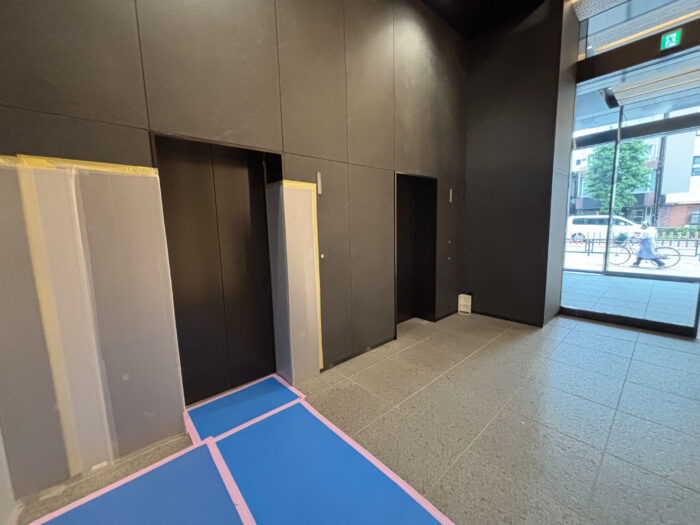 スイテ新御徒町のエレベーターホール